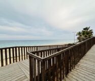 Квартира в Мил Палмерас з терасою біля моря 59 кв.м 3 спальні