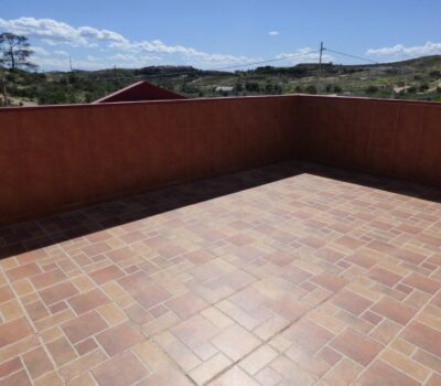 Будинок 210 кв.м з терасою в Аліканте, 4 спальні