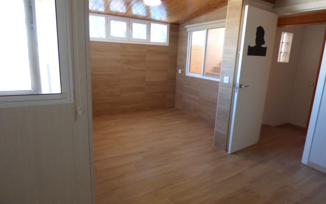 Будинок 210 кв.м з терасою в Аліканте, 4 спальні