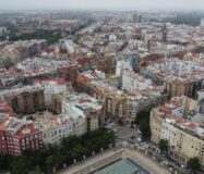 Апартаменты в Валенсии 123.6 кв.м с террасой у моря