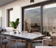 Апартаменты в Валенсии 123.6 кв.м с террасой у моря