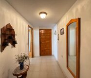 Просторные апартаменты 99 кв.м у пляжа в Коста Бланке