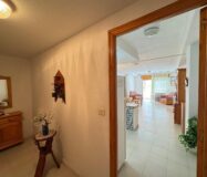 Просторные апартаменты 99 кв.м у пляжа в Коста Бланке