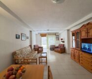 Просторные апартаменты 99 кв.м у пляжа в Коста Бланке