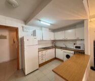 Просторные апартаменты 99 кв.м у пляжа в Коста Бланке