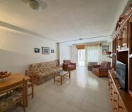 Просторные апартаменты 99 кв.м у пляжа в Коста Бланке