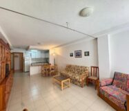 Просторные апартаменты 99 кв.м у пляжа в Коста Бланке