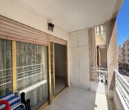 Просторные апартаменты 99 кв.м у пляжа в Коста Бланке