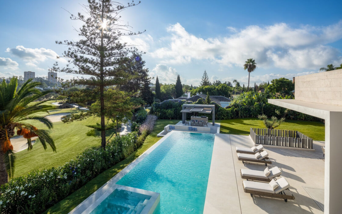 Розкішна вілла в Марбельї, 710 кв.м, з терасою