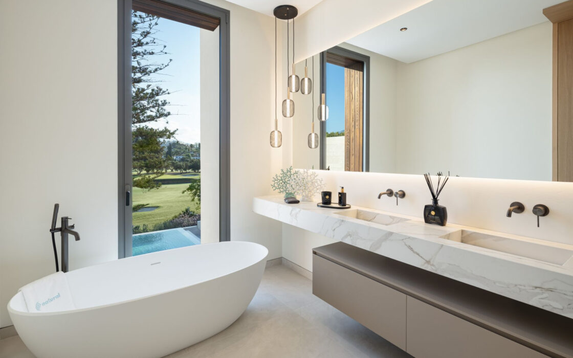 Розкішна вілла в Марбельї, 710 кв.м, з терасою