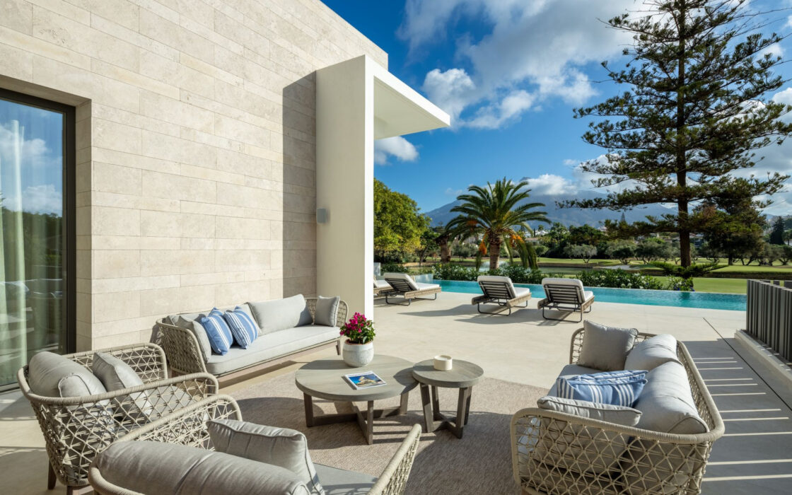 Розкішна вілла в Марбельї, 710 кв.м, з терасою