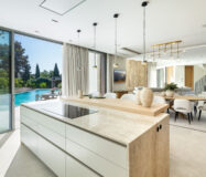 Розкішна вілла в Марбельї, 710 кв.м, з терасою