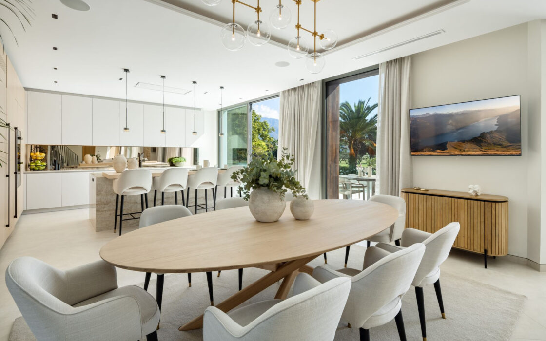 Розкішна вілла в Марбельї, 710 кв.м, з терасою