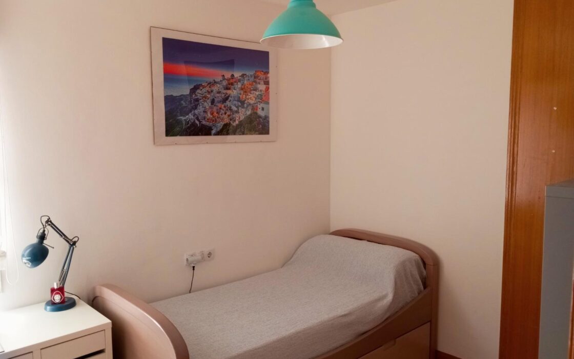 Апартаменты 116 кв.м в Аликанте с террасой и лифтом