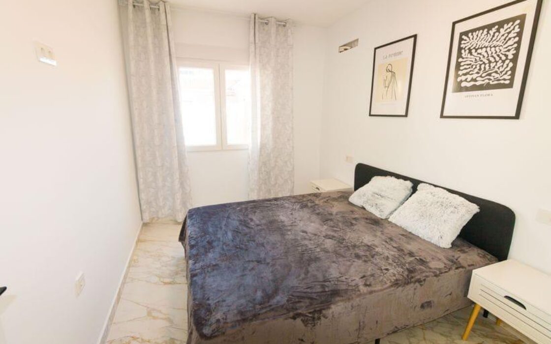 Дом в Торревьехе 103 кв.м с 4 комнатами и террасой