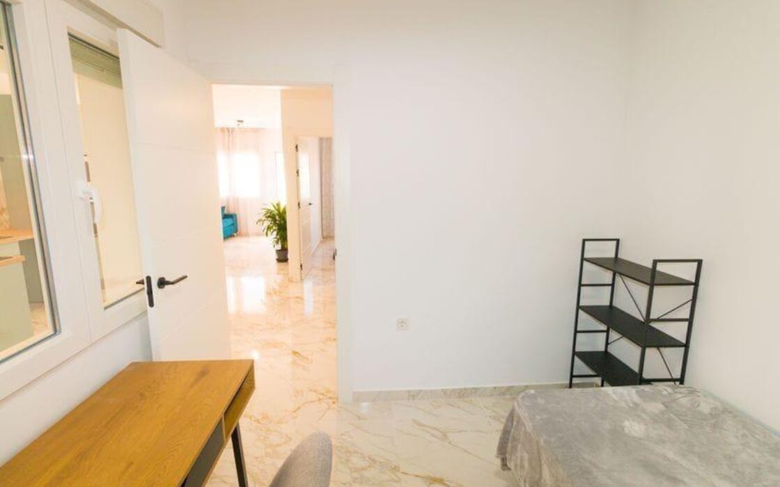 Дом в Торревьехе 103 кв.м с 4 комнатами и террасой