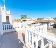 Дом в Торревьехе 103 кв.м с 4 комнатами и террасой