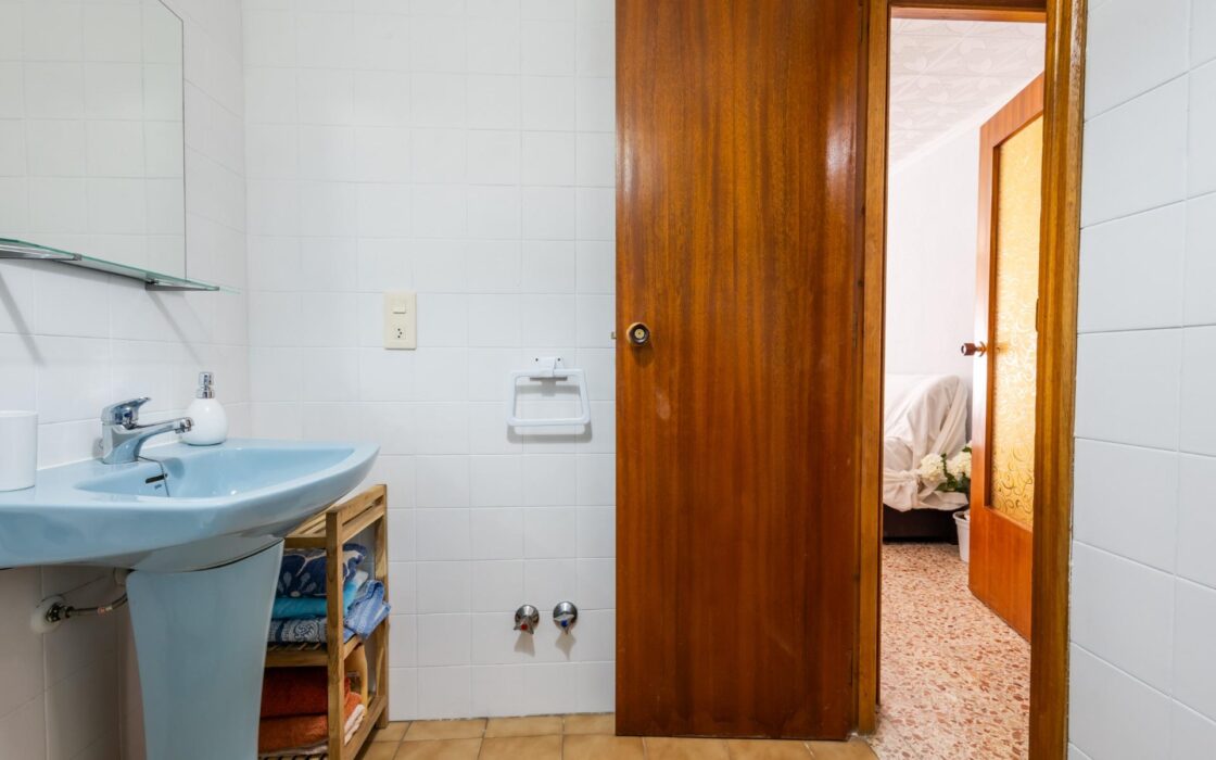 Апартаменты 95 кв.м в Торревьехе у моря с террасой