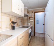 Апартаменты 95 кв.м в Торревьехе у моря с террасой