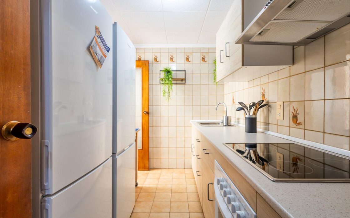 Апартаменты 95 кв.м в Торревьехе у моря с террасой