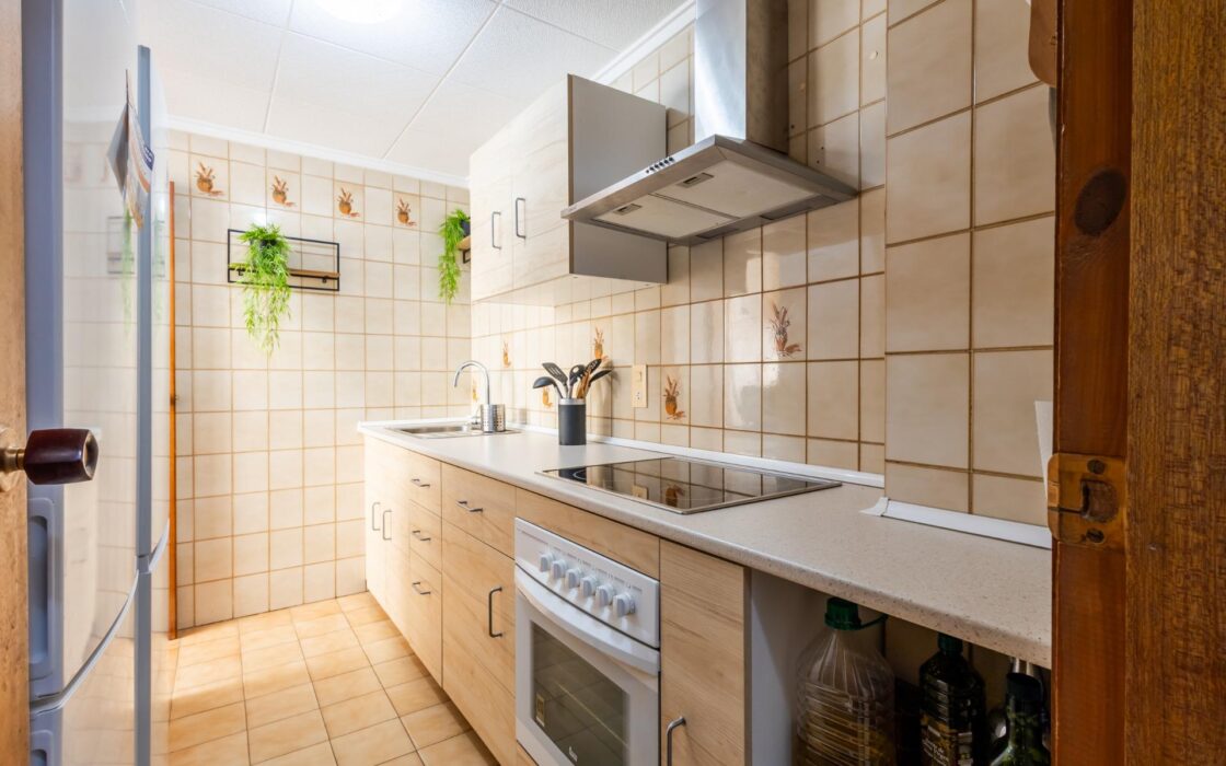 Апартаменты 95 кв.м в Торревьехе у моря с террасой