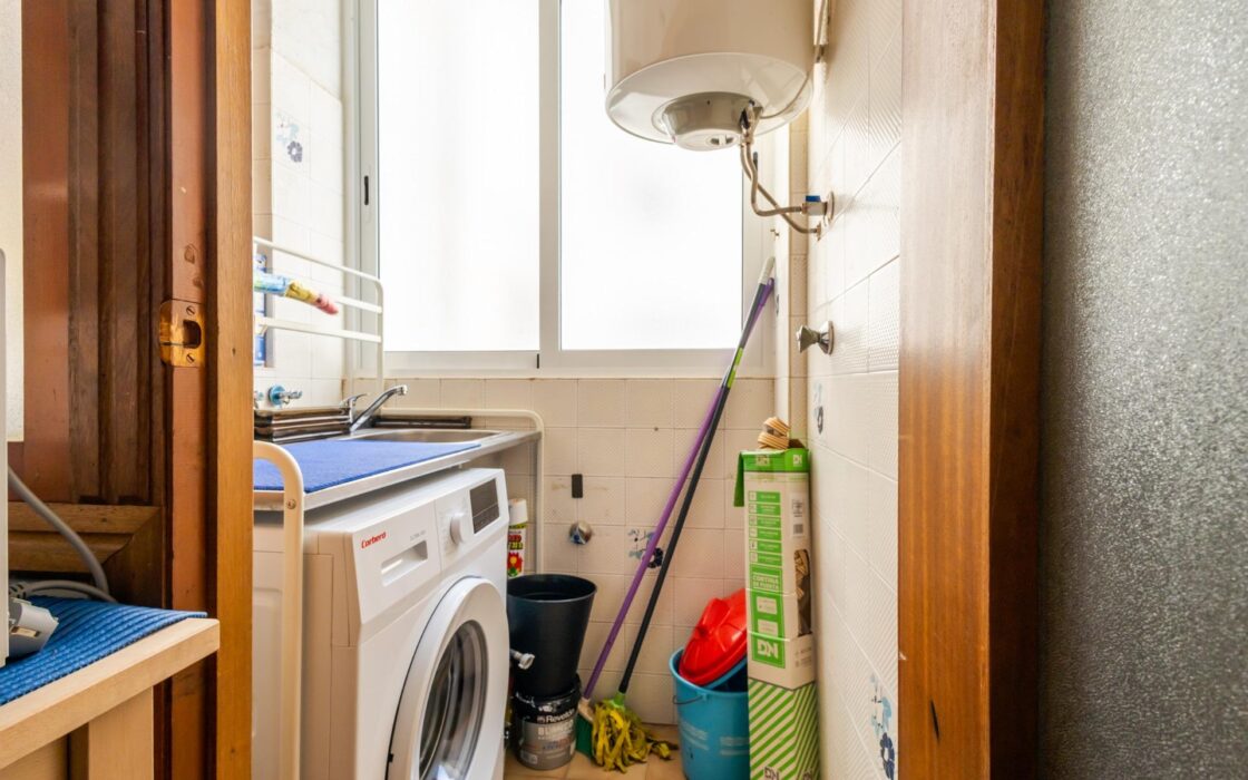 Апартаменты 95 кв.м в Торревьехе у моря с террасой