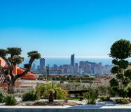 Вілла в Фінестраті 998 кв.м з басейном та видом на море