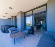 Простора квартира з 2 спальнями в Бенідормі з терасою