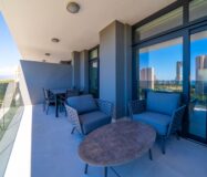 Простора квартира з 2 спальнями в Бенідормі з терасою