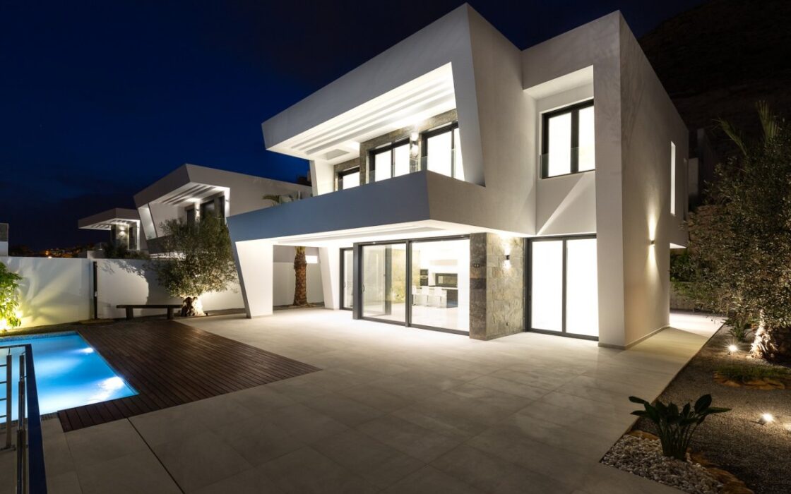 Елегантна вілла з басейном у Сьерра-Кортина 389 кв.м