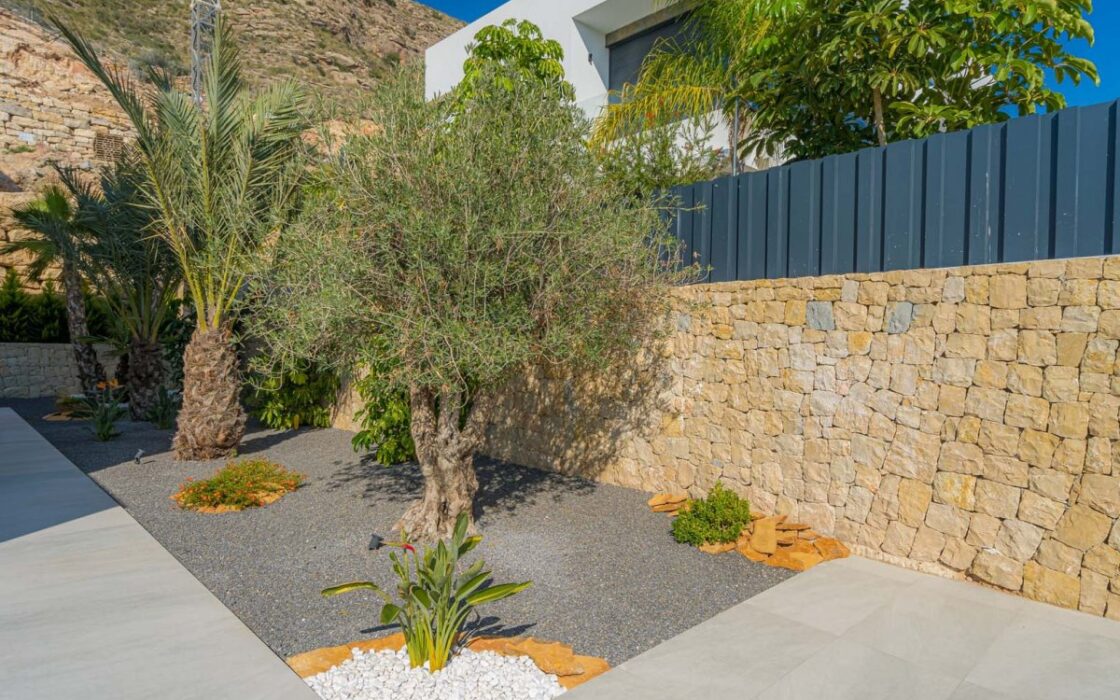 Елегантна вілла з басейном у Сьерра-Кортина 389 кв.м