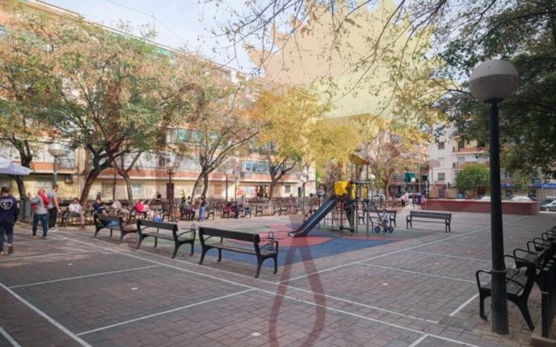 Апартаменты в Аликанте 79 кв.м с балконом и 3 спальнями