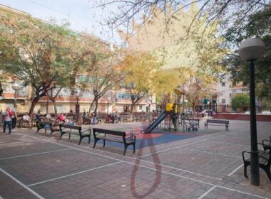 Апартаменти в Аліканте 79 кв.м з балконом і 3 спальнями