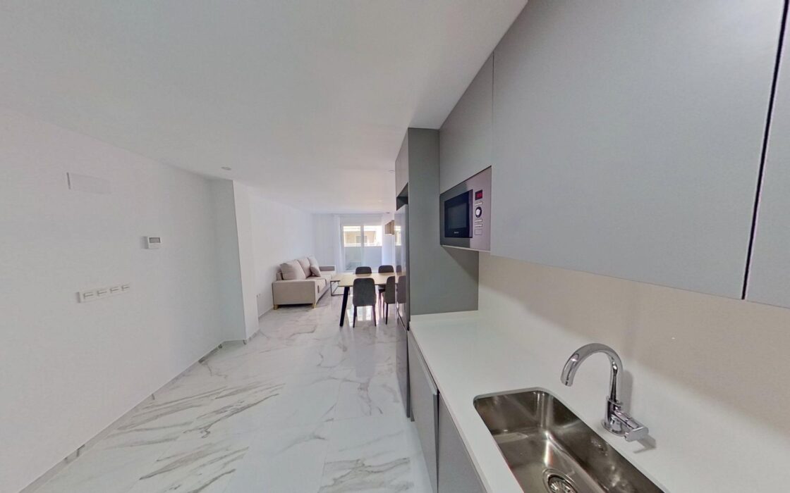 Эксклюзивная квартира в Торревьехе с видом на море 2 комнаты