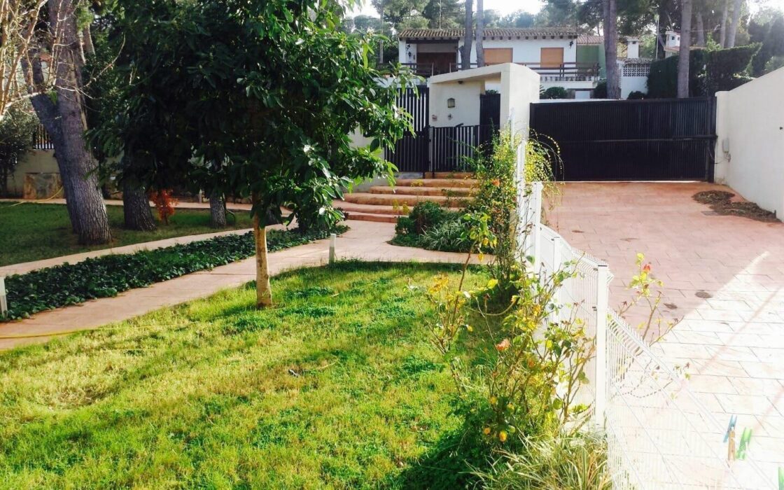 Вілла з терасою в Пікасент 475 кв.м, 5 спалень, 2010 рік