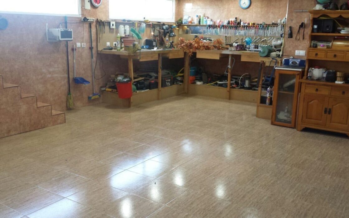 Вілла з терасою в Пікасент 475 кв.м, 5 спалень, 2010 рік