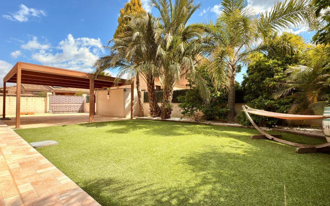 Вілла з 6 спальнями в Мучамьєлі, усамітнення та комфорт 450 кв.м