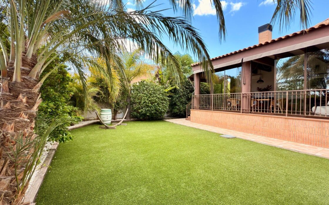 Вілла з 6 спальнями в Мучамьєлі, усамітнення та комфорт 450 кв.м