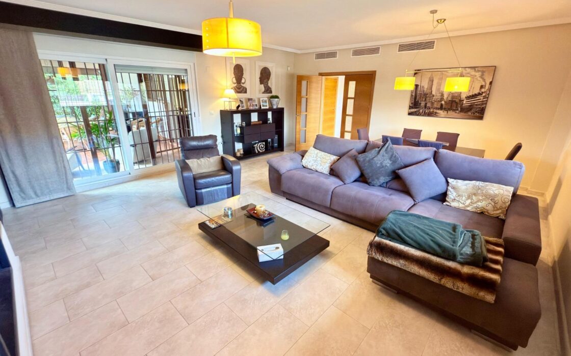 Вілла з 6 спальнями в Мучамьєлі, усамітнення та комфорт 450 кв.м