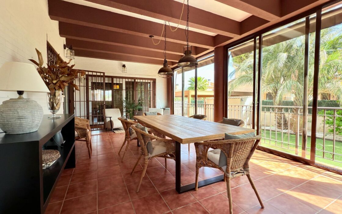 Вілла з 6 спальнями в Мучамьєлі, усамітнення та комфорт 450 кв.м