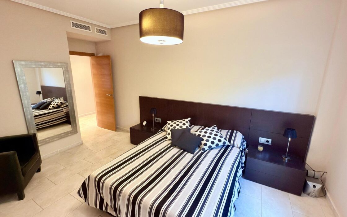 Вілла з 6 спальнями в Мучамьєлі, усамітнення та комфорт 450 кв.м