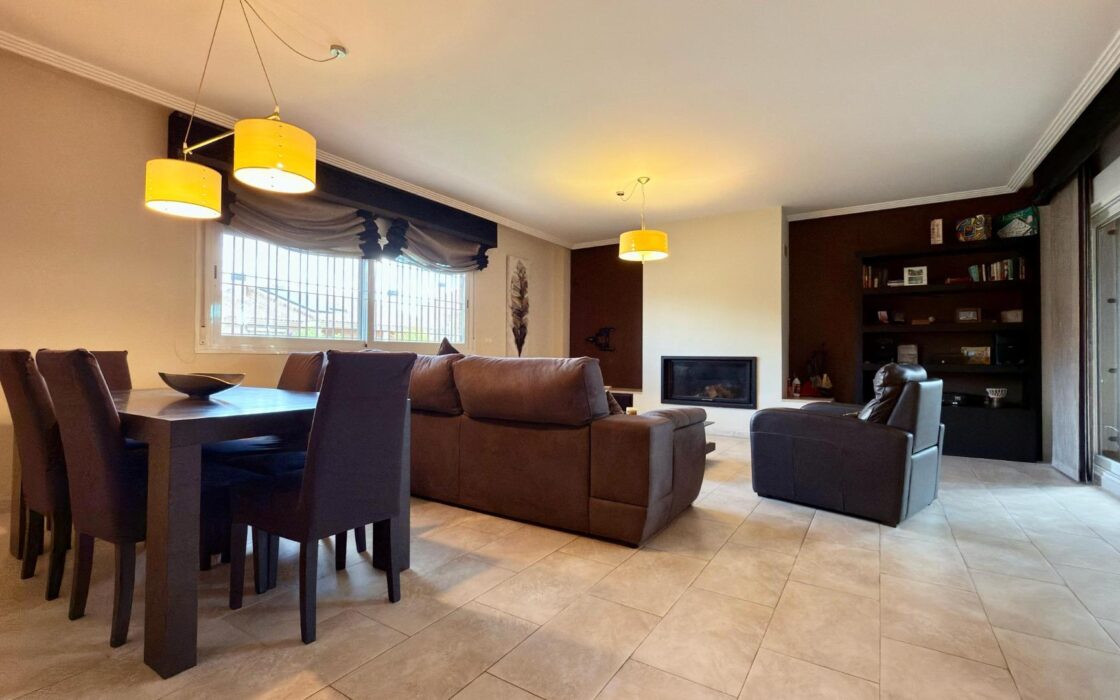 Вілла з 6 спальнями в Мучамьєлі, усамітнення та комфорт 450 кв.м