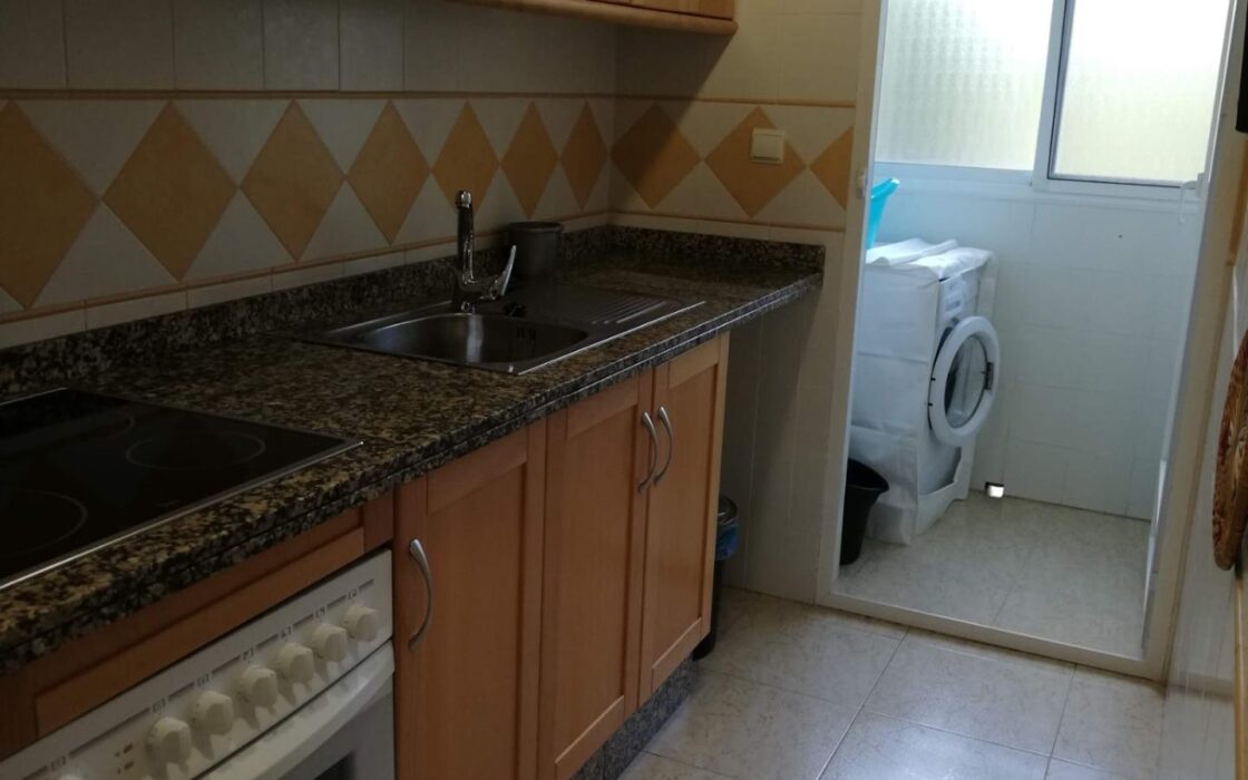 Апартаменты в Гуардамаре 82 кв.м с террасой у моря