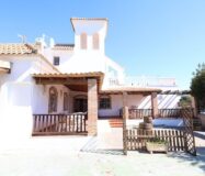 Дом в Ориуэла Коста 335 кв.м с террасой рядом с морем