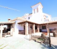 Дом в Ориуэла Коста 335 кв.м с террасой рядом с морем