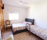 Дом в Ориуэла Коста 335 кв.м с террасой рядом с морем