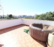 Дом в Ориуэла Коста 335 кв.м с террасой рядом с морем