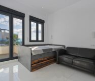 Современное шале в Полопе с террасой и видом на природу