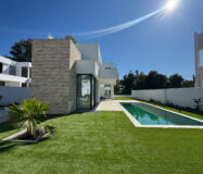 Новая вилла 412 кв.м в Monte Biarritz с террасой