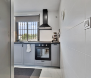 Двухкомнатная квартира у моря с террасой в Карвахале